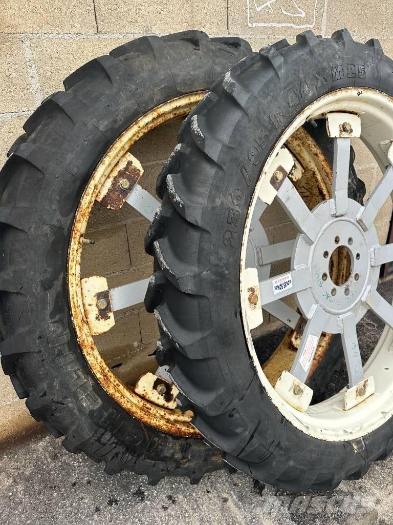 Michelin 230/95R48 Gume, kotači i naplatci