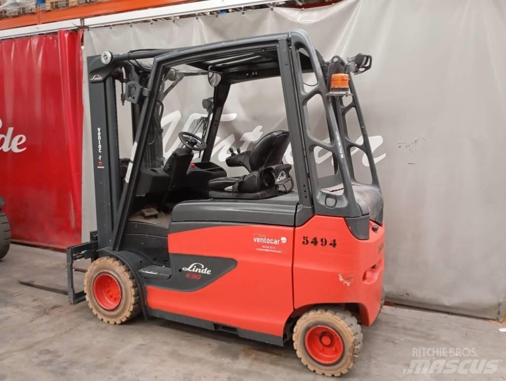 Linde E 30 Električni viličari