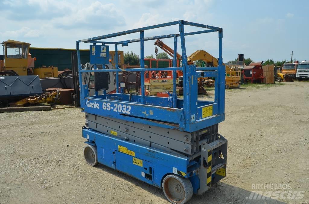 Genie GS 2032 Škaraste platforme