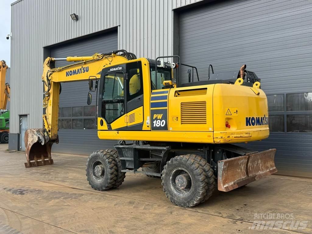 Komatsu PW180-11 Bageri na kotačima