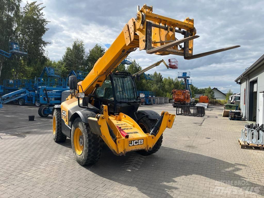 JCB 540-140 Teleskopski viličari