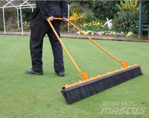 Sisis Drag Brush Strojevi za metenje