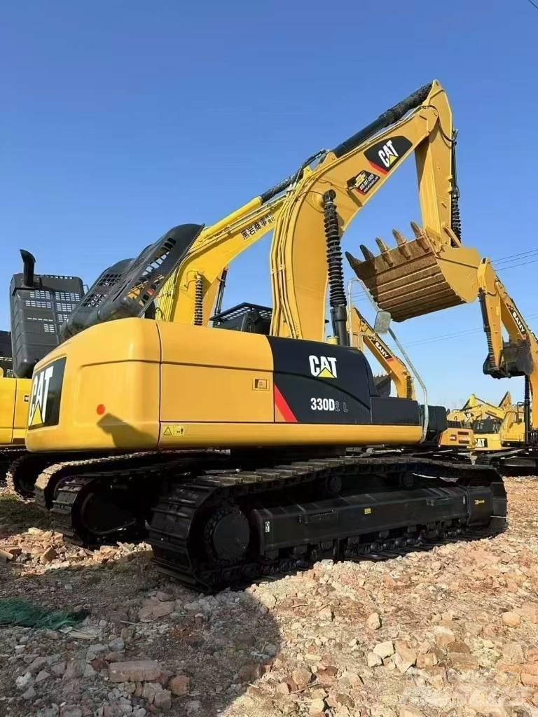 CAT 330 D2 L Bageri gusjeničari