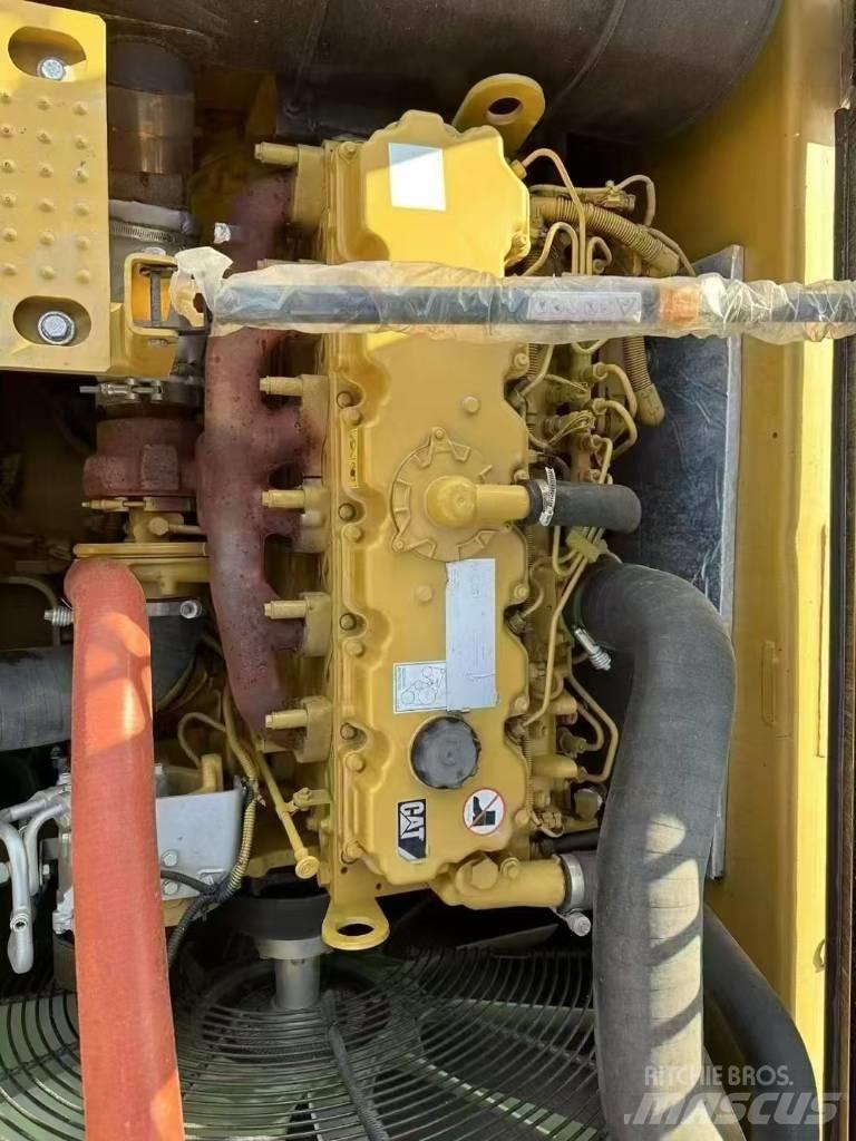 CAT 330 D2 L Bageri gusjeničari