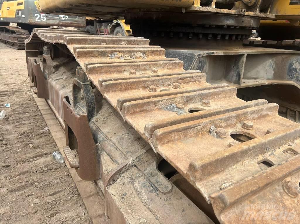 CAT 340 Bageri gusjeničari