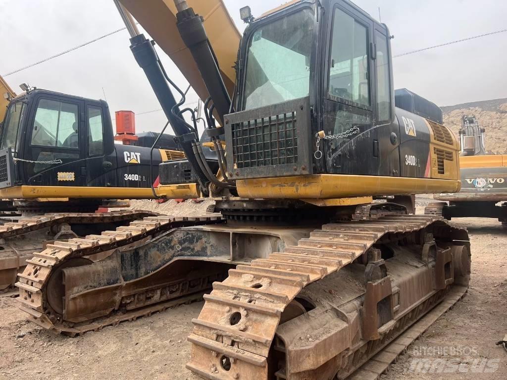 CAT 340 Bageri gusjeničari