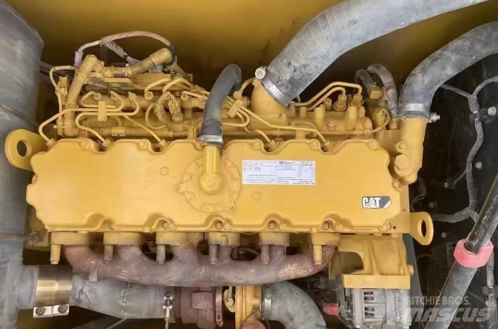 CAT 320 D Bageri gusjeničari