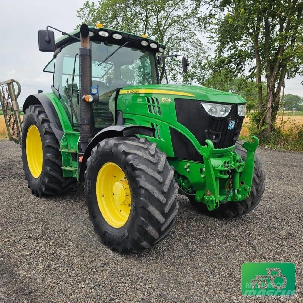 John Deere 6150 R Traktori