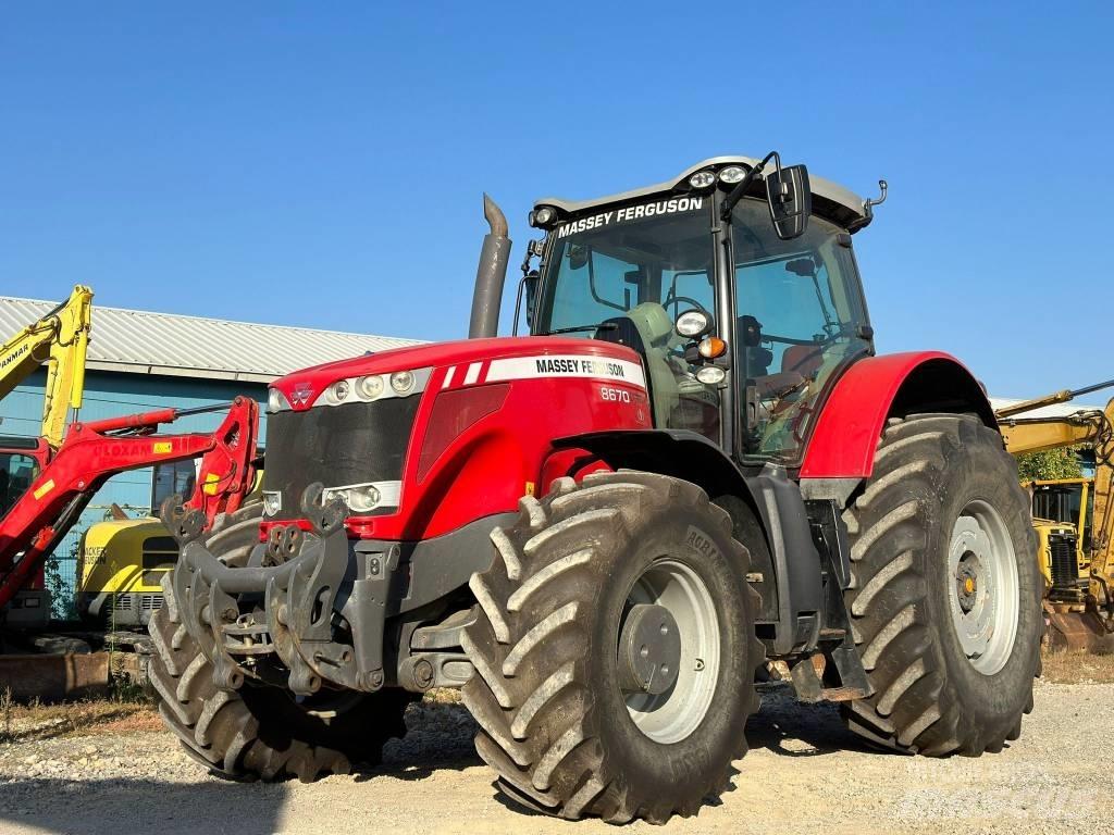 Massey Ferguson 8670 Traktori
