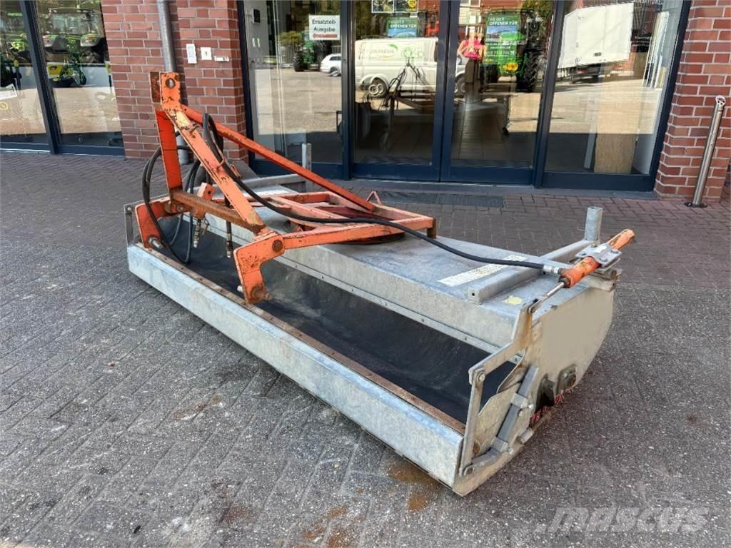Briri SH245 Strojevi za metenje
