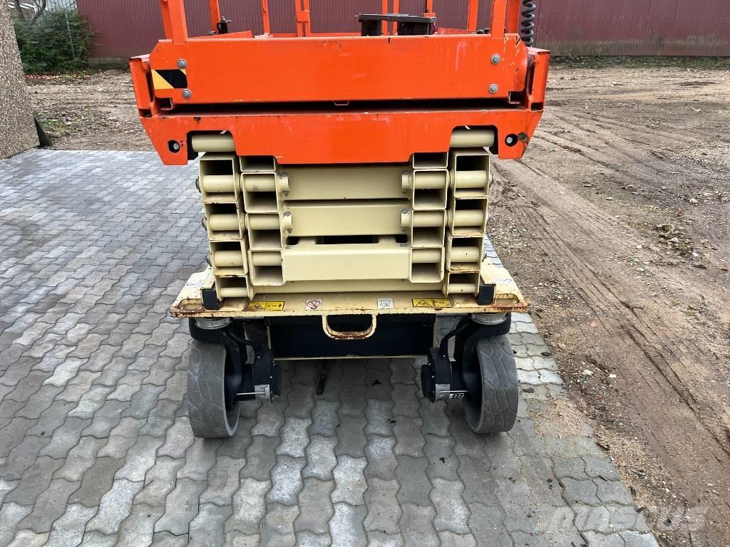 JLG 2646 ES Škaraste platforme