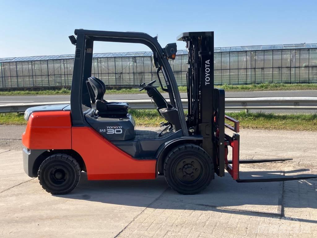 Toyota 52-8 FDF 30 Dizelski viličari