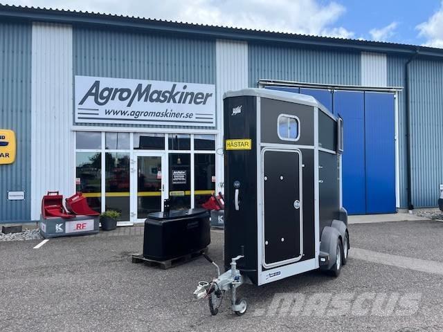Ifor Williams HB403 Poluprikolice za prjevoz stoke
