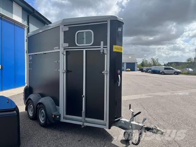 Ifor Williams HB403 Poluprikolice za prjevoz stoke