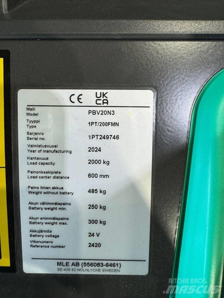 Mitsubishi PBV20N2 Nisko podizni električni viličar sa platformu