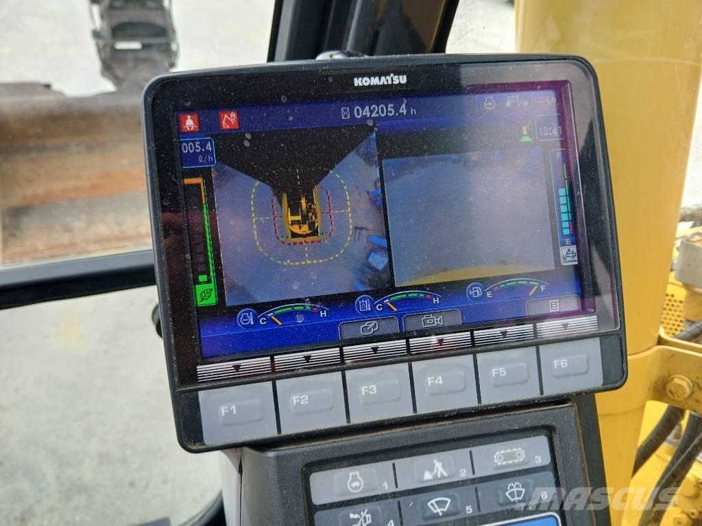 Komatsu PC 138 US-11 Bageri gusjeničari