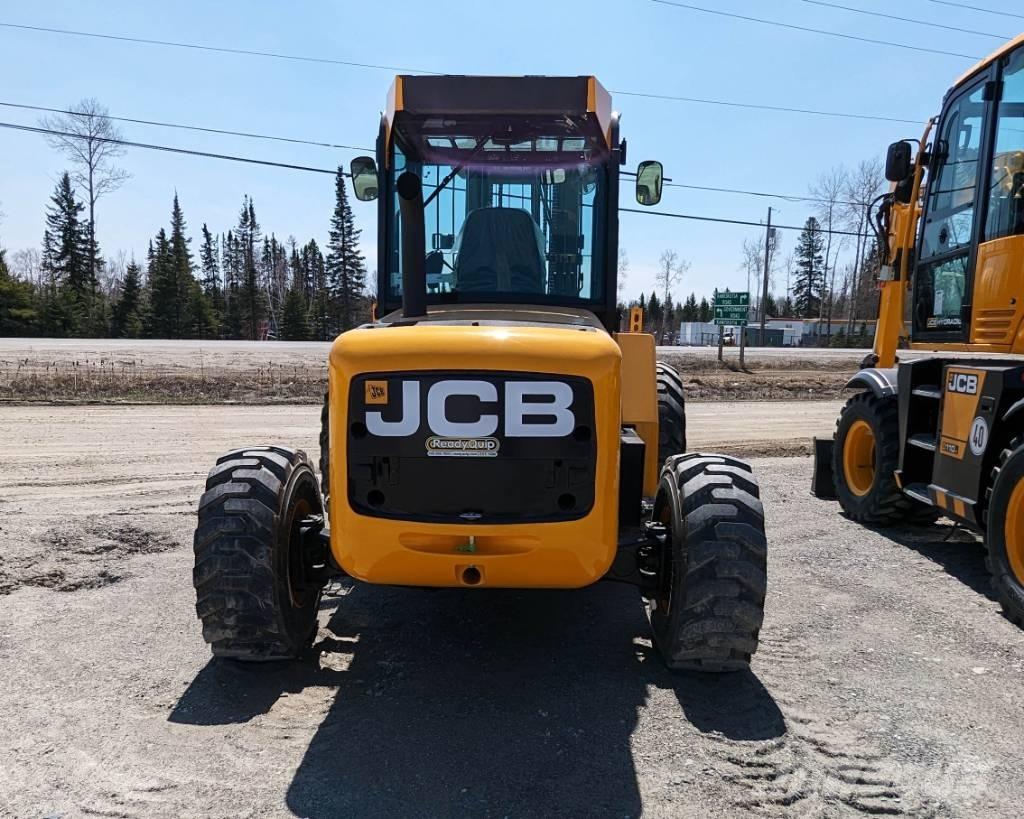JCB 940 RTFL Terenski viličar