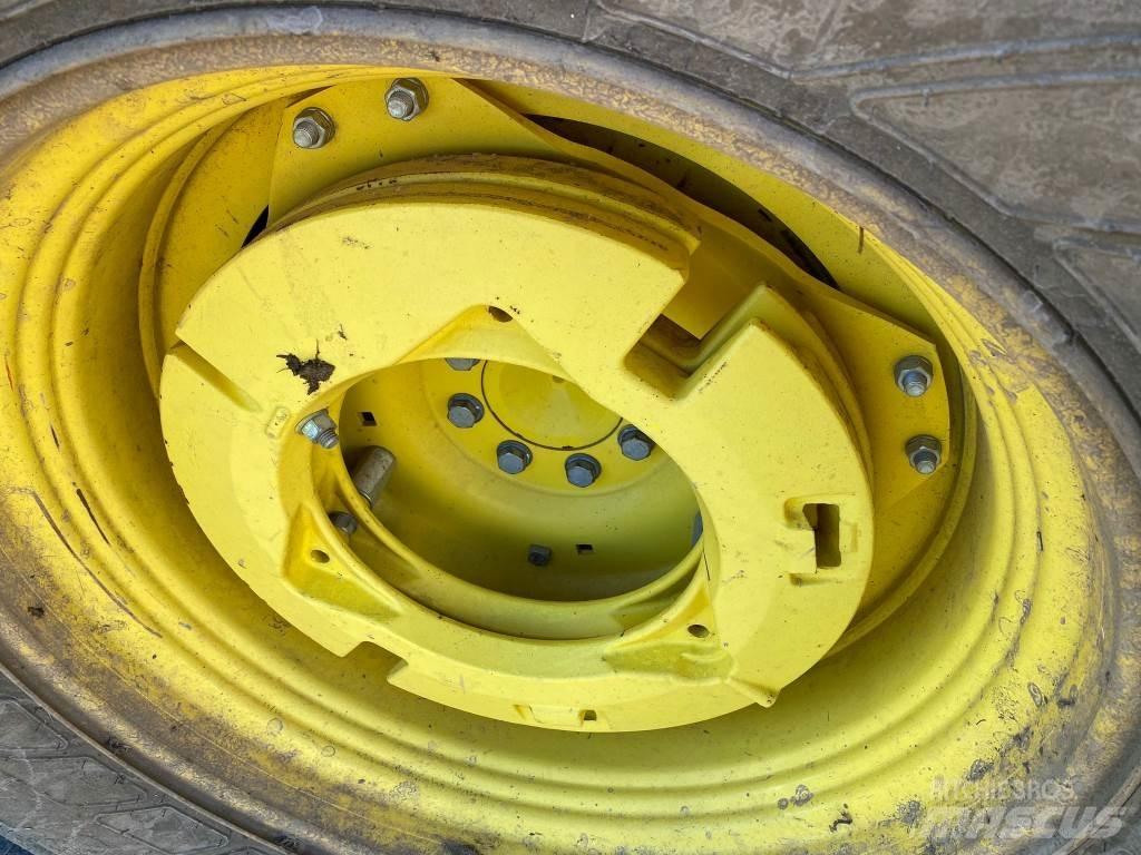 John Deere 5100R Traktori