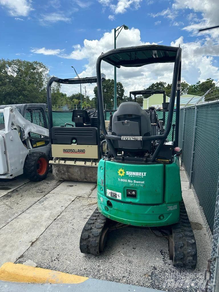 John Deere 17G Mini bageri <7t