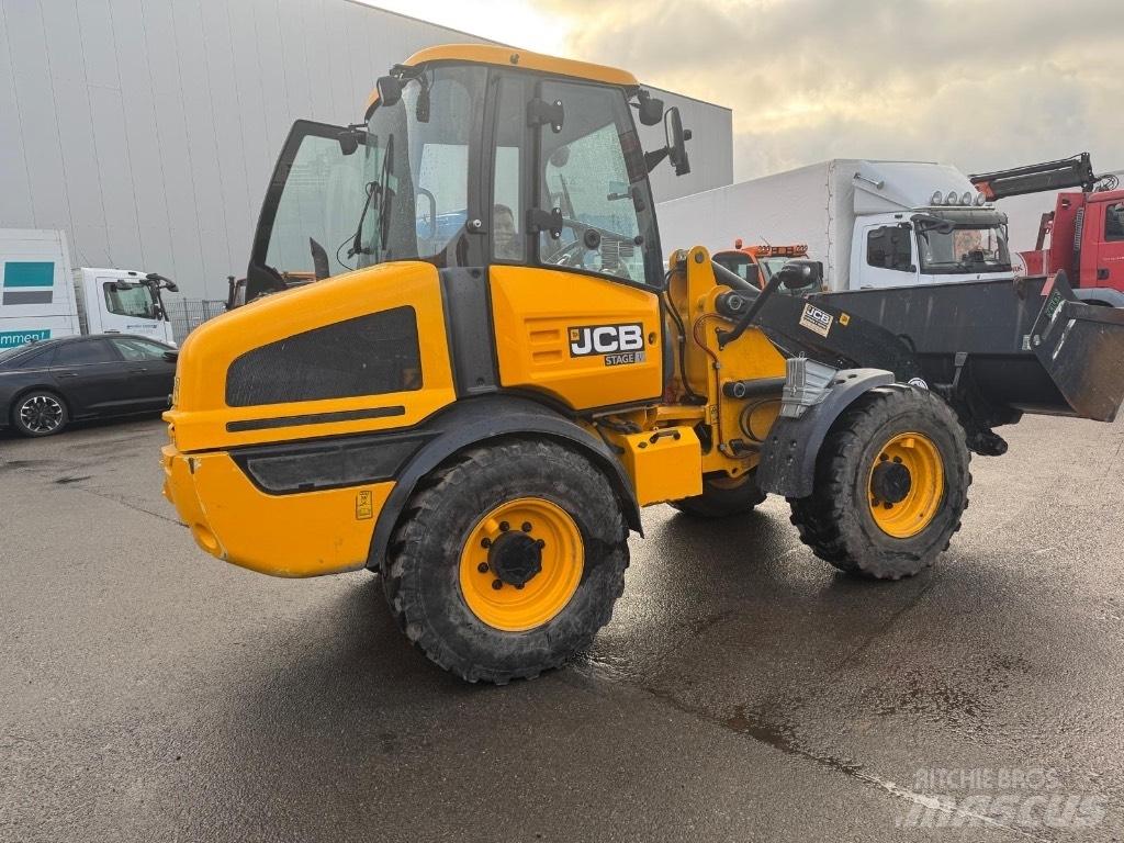 JCB 409 SV Utovarni rovokopači