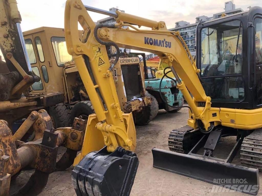 Komatsu PC35 Mini bageri <7t