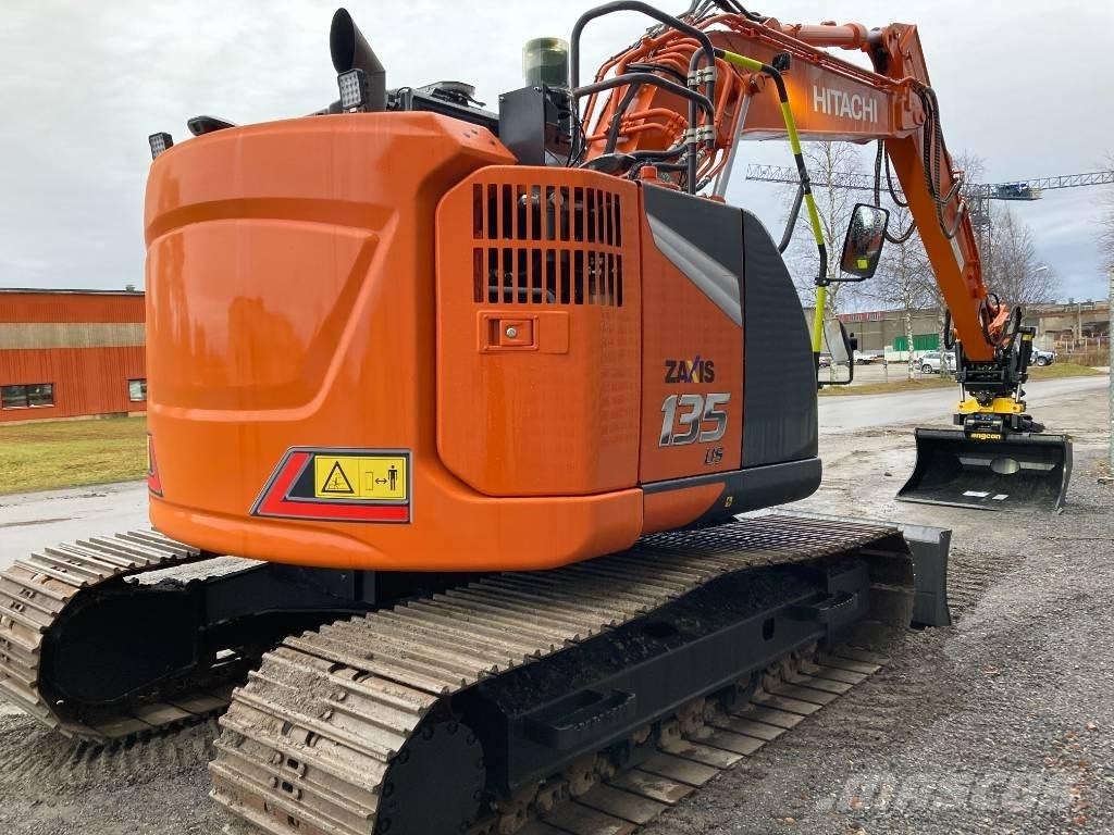 Hitachi ZX 135 US-7 Bageri gusjeničari