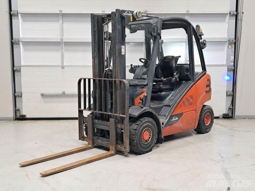 Linde H25D-02 Dizelski viličari