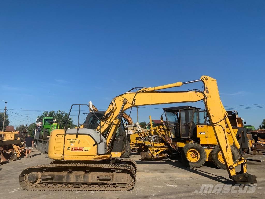 New Holland E 135 SR Bageri gusjeničari