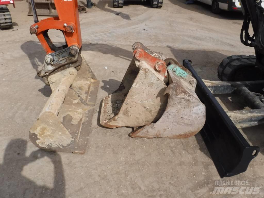 Hitachi ZX48U-6 Mini bageri <7t