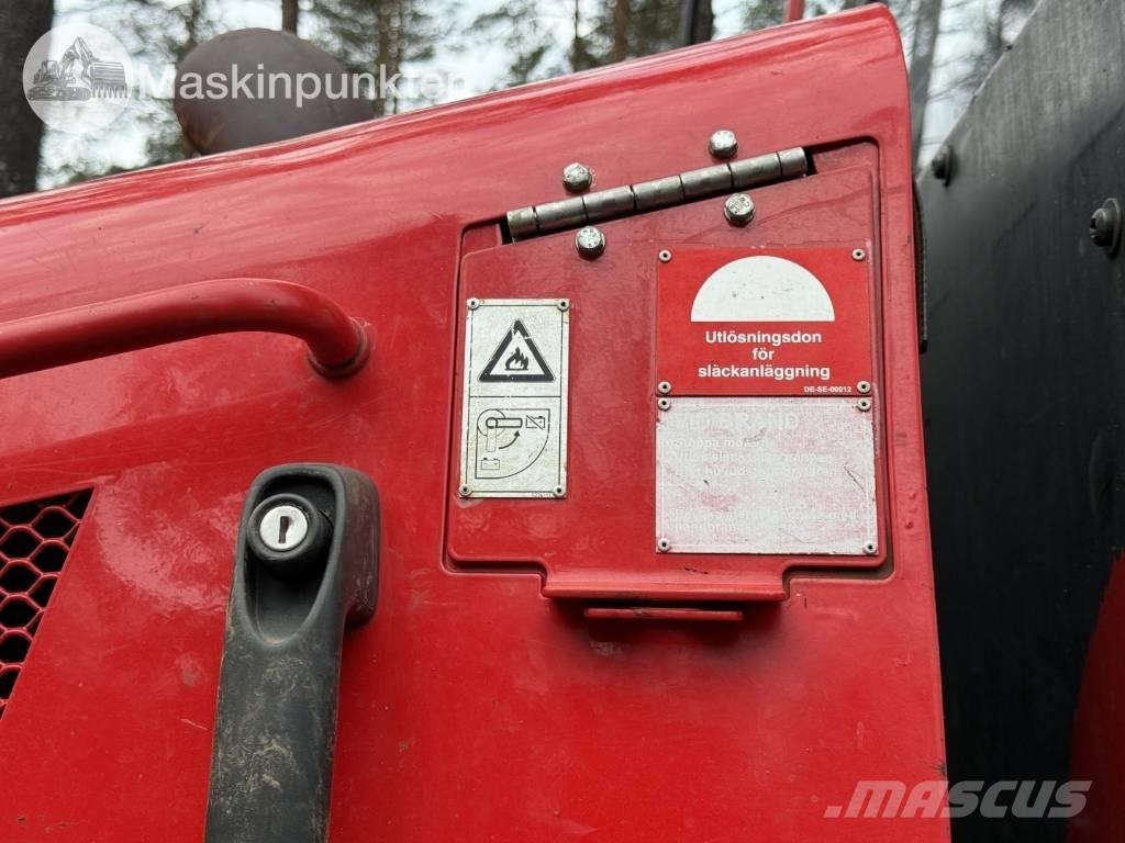 Komatsu 835 Forvarderi