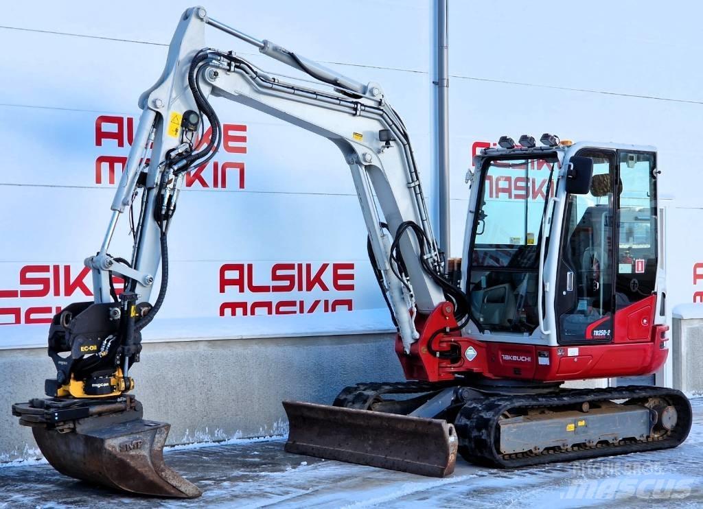 Takeuchi TB 250 Mini bageri <7t