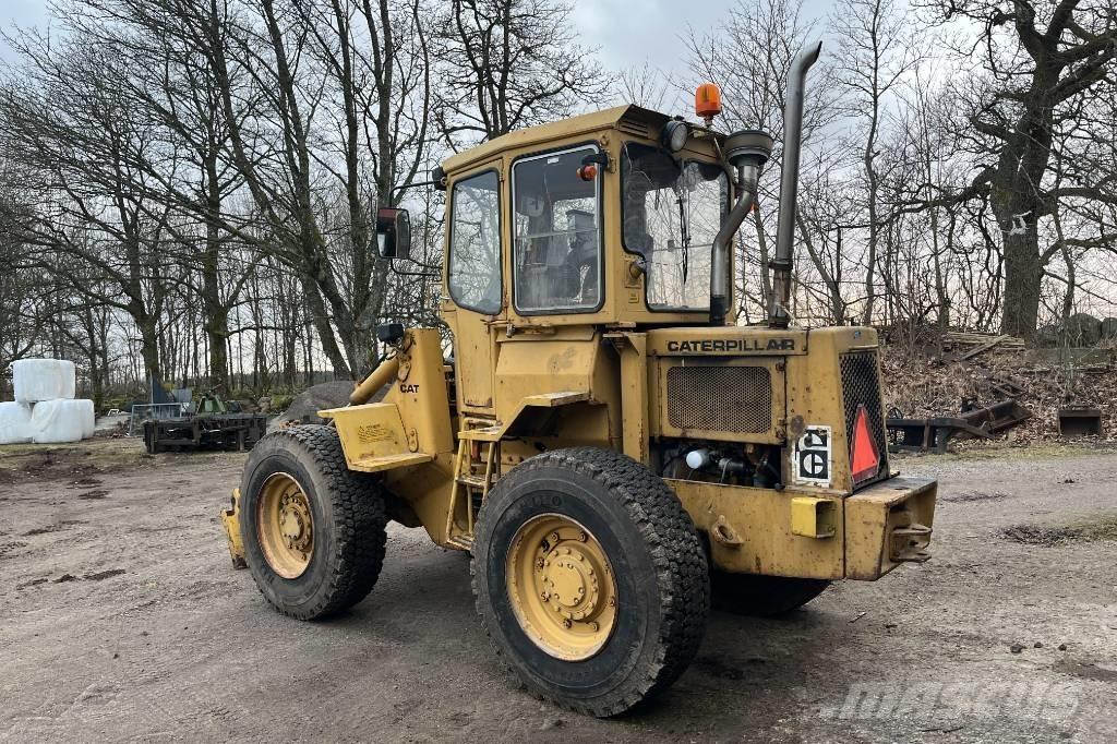 CAT 910 Utovarivači na kotačima