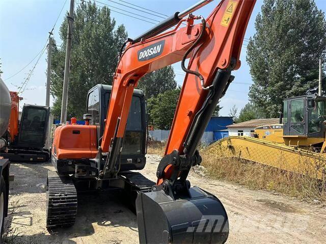 Doosan DX55 Mini bageri <7t