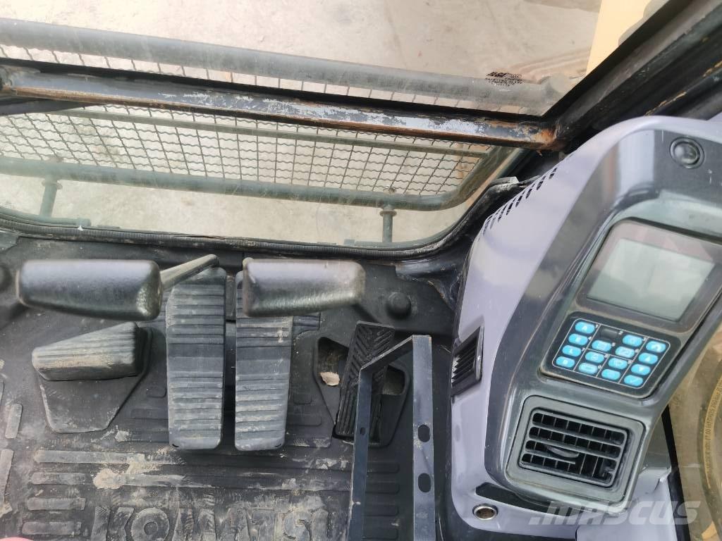 Komatsu PC 400-7 Bageri gusjeničari