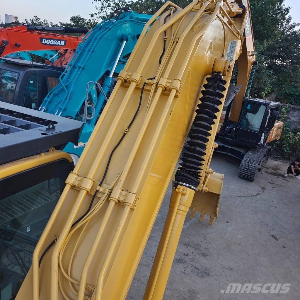 Komatsu PC 200-8 Bageri gusjeničari