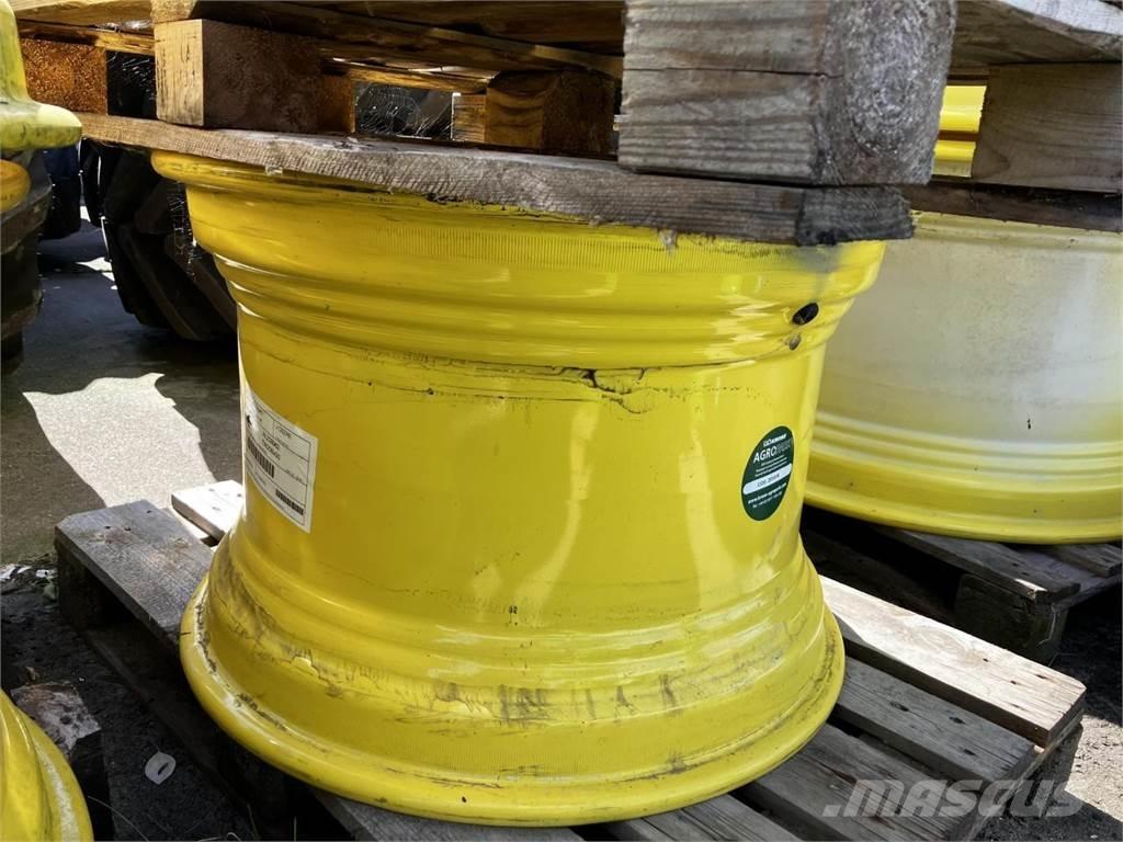 John Deere 20x30 Gume, kotači i naplatci