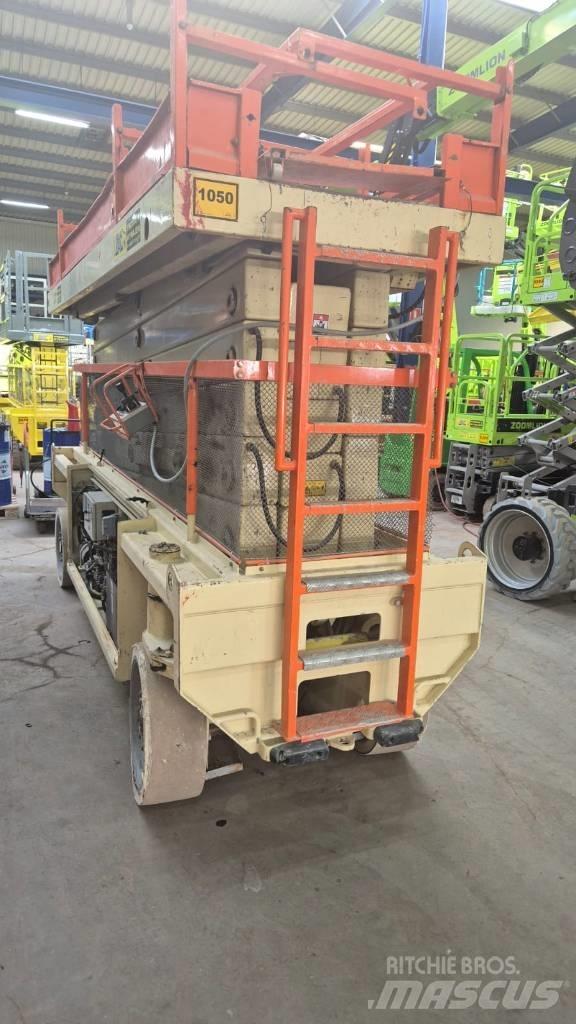 JLG 180-12 Škaraste platforme