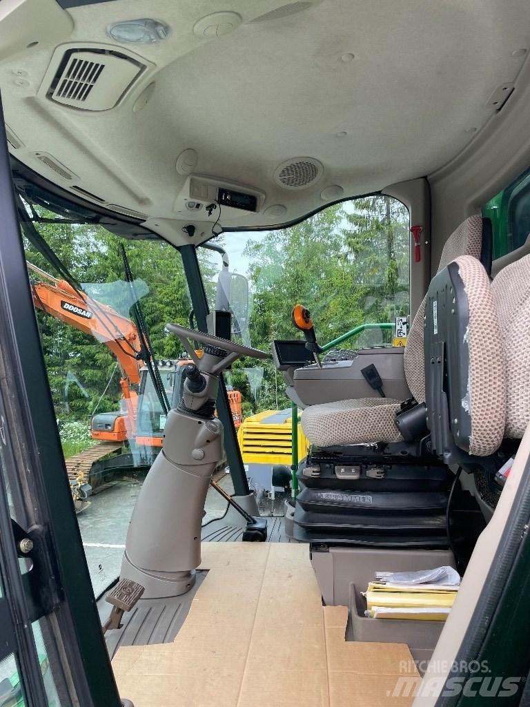 John Deere W 540 Kombajni