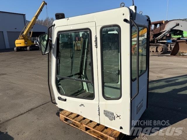 Liebherr SERIA B CAB Kabine i unutrašnjost
