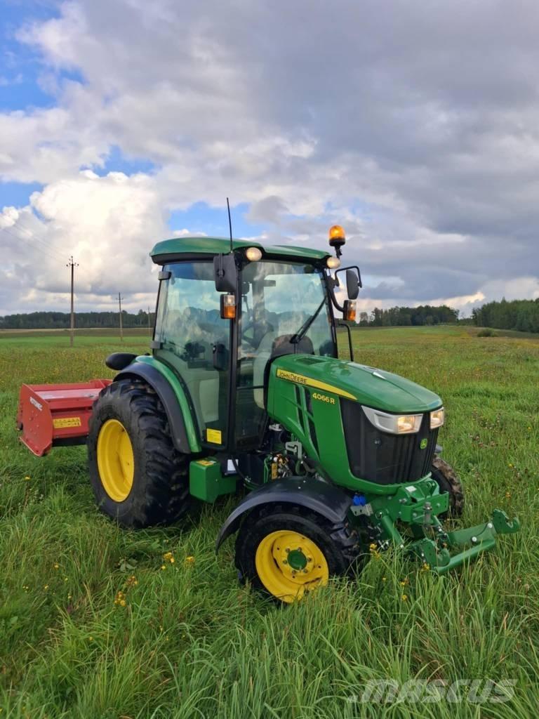 John Deere 4066 R Traktori