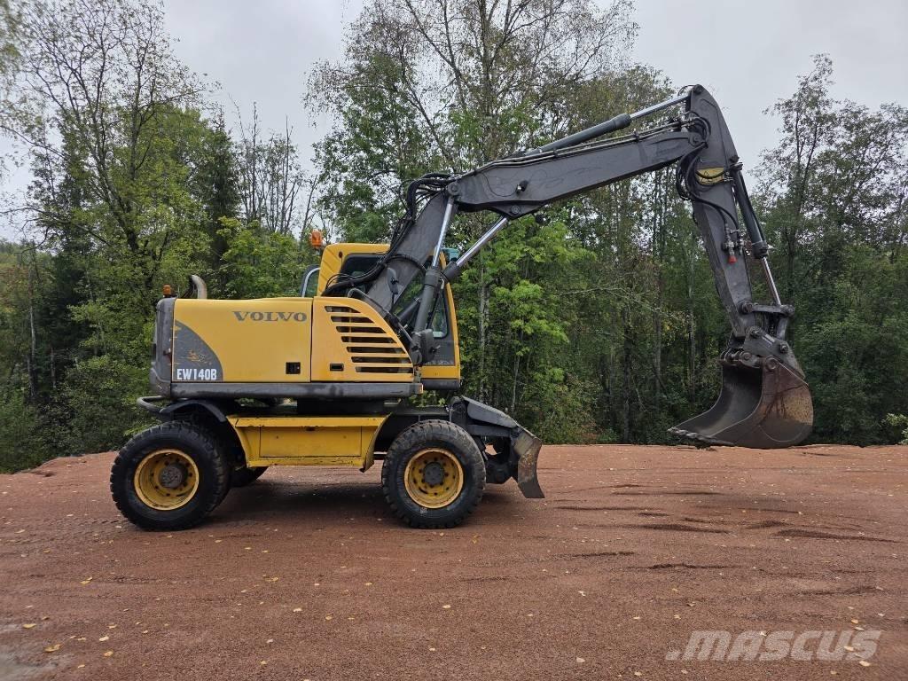 Volvo EW 140 B Bageri na kotačima