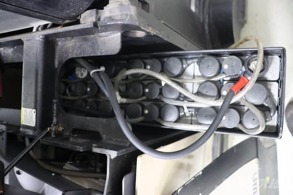 Crown SHR5520-1.13 Ručni električni viličar