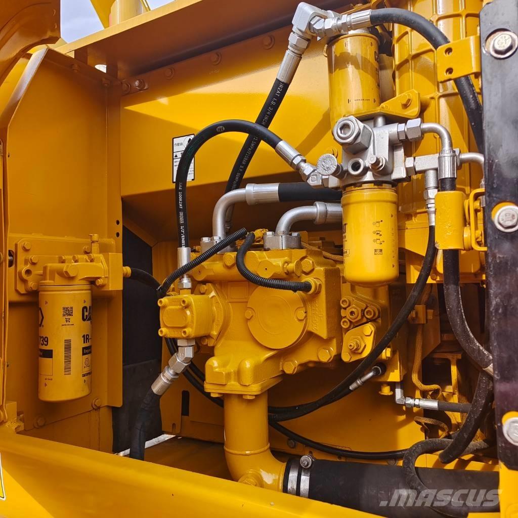 CAT 320 D2L Bageri gusjeničari