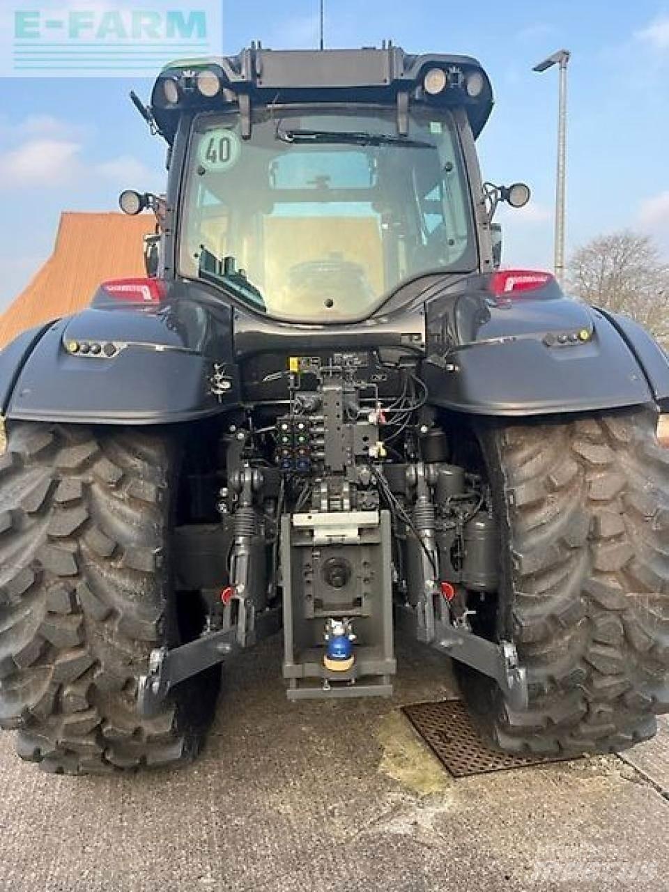 Valtra t175ea Traktori
