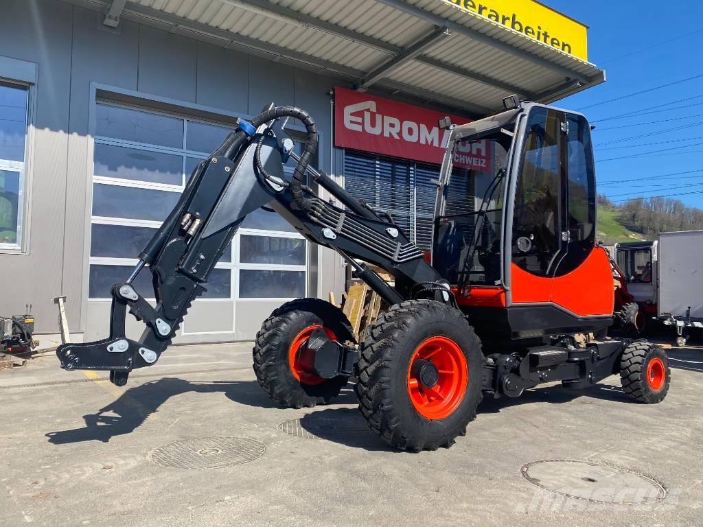 Menzi Muck P40 Mobil Bageri gusjeničari