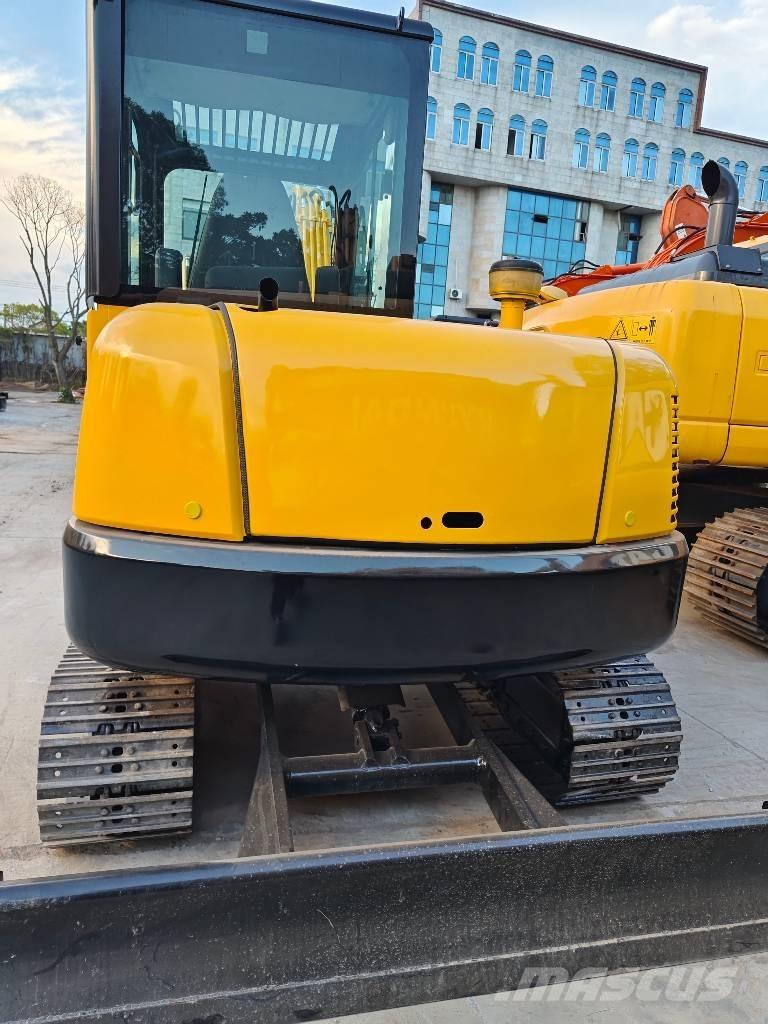 Komatsu PC 56-7 Mini bageri <7t