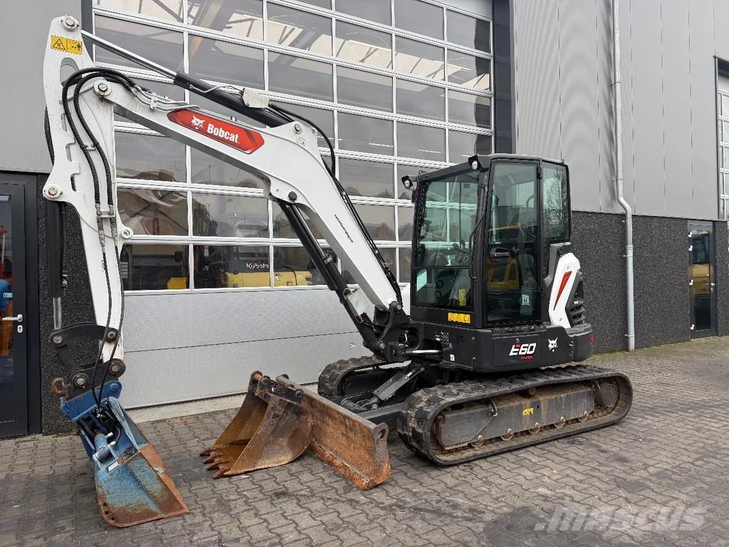 Bobcat E60 Mini bageri <7t