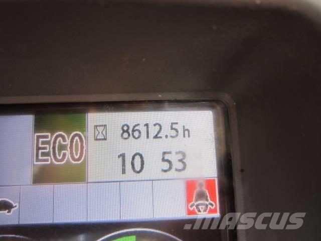 Hitachi ZX 135 Bageri gusjeničari