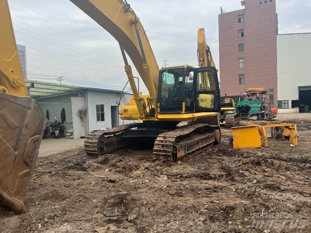 Komatsu PC450-8 Bageri gusjeničari