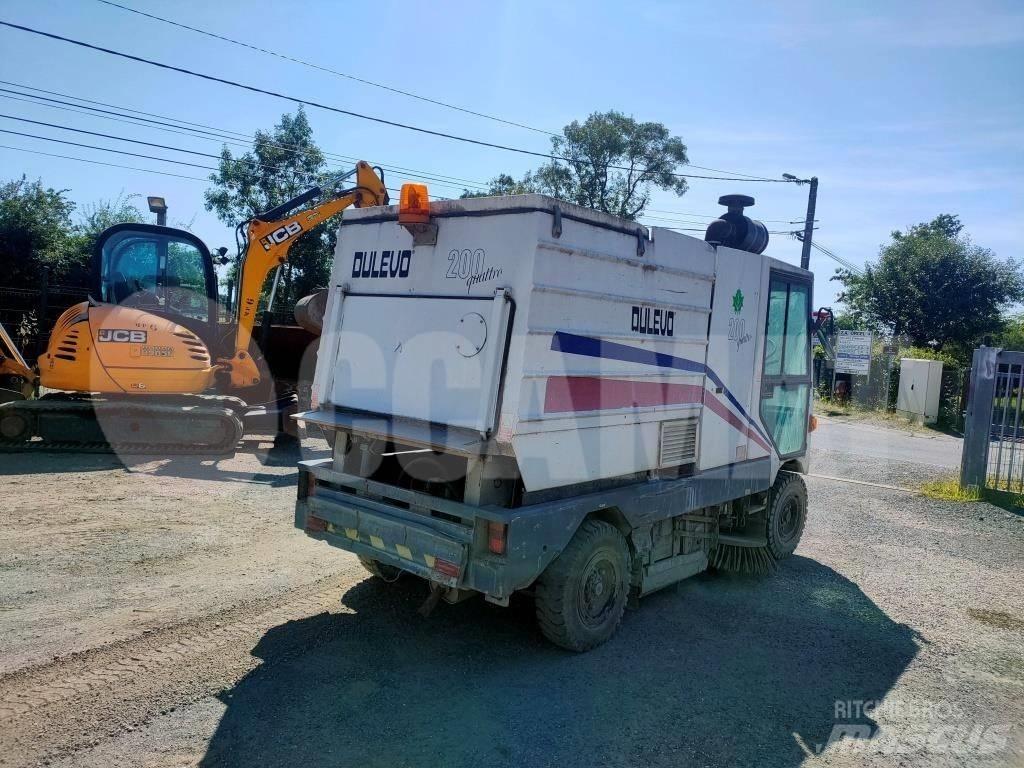 Dulevo 200 Quattro Strojevi za metenje